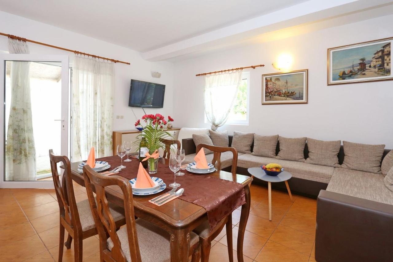 זאטון Villa Ivo מראה חיצוני תמונה