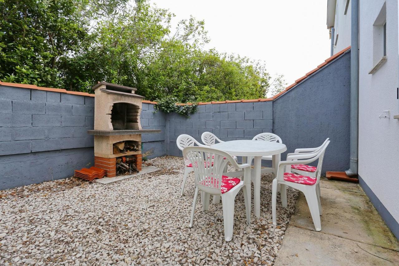 זאטון Villa Ivo מראה חיצוני תמונה